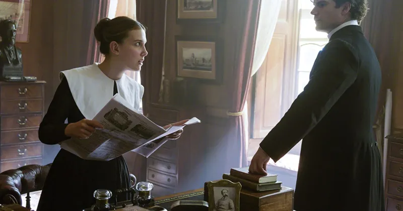 Sherlock, ngược lại với Mycroft lại l&agrave; người ủng hộ t&iacute;nh c&aacute;ch của em g&aacute;i. 