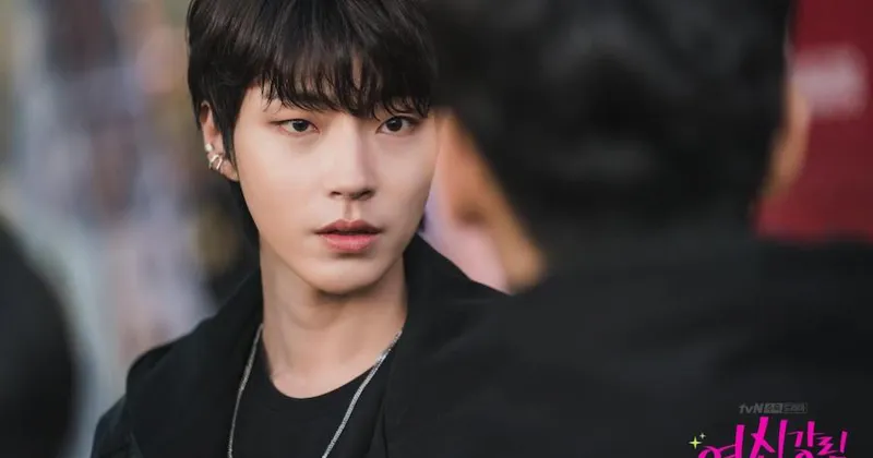 Hwang In Yeob trong vai Han Seo Joon.