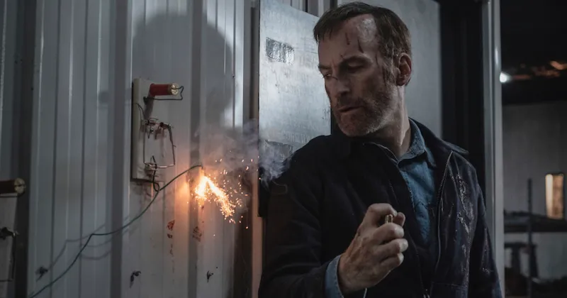 Đồng biên kịch với John Wick nên Kẻ Vô Danh nhìn chung không có nội dung ấn tượng.