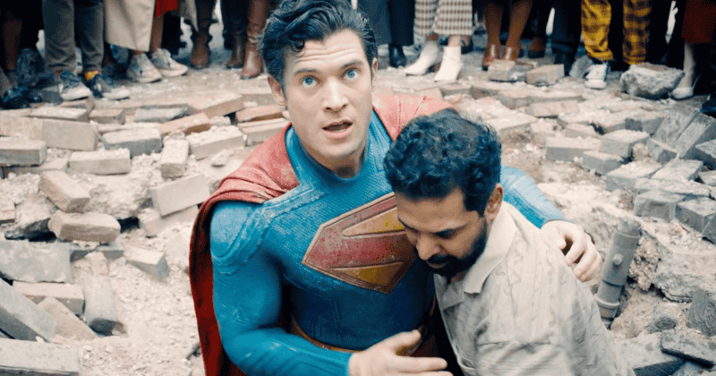 Superman trở lại đúng với cốt lõi kỉnh điển của mình