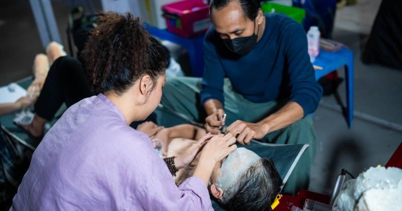 Hoá trang "ma giữ của" trong Út Lan: Oán Linh giữ của