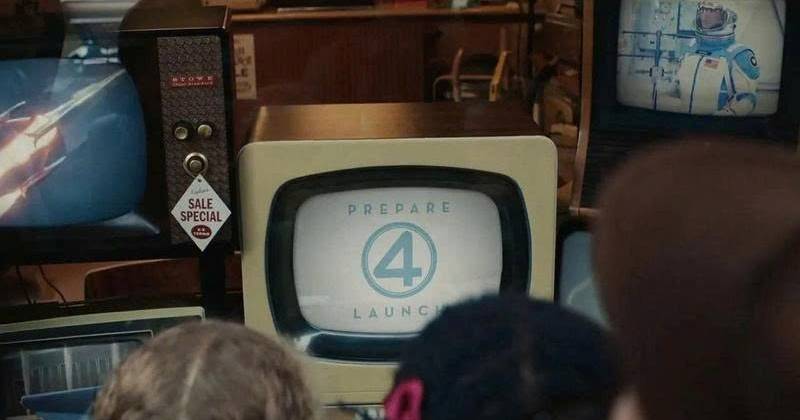 Bộ Tứ Siêu Đẳng: Bước Đi Đầu Tiên đậm màu sắc retro thú vị