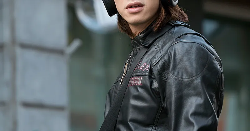 Th&aacute;nh g&acirc;y cười Lee Kwang Soo.