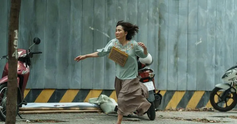 Hồng Đ&agrave;o trở lại với điện ảnh bằng một vai ho&agrave;n to&agrave;n kh&aacute;c xa trước đ&acirc;y