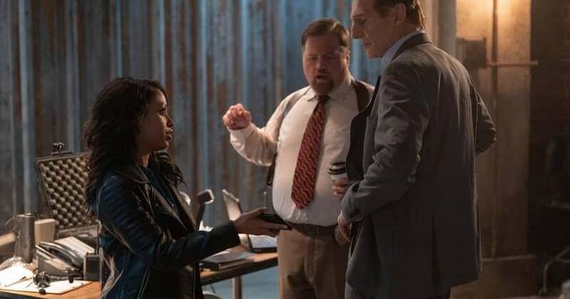 Một trong những phân đoạn plot twist cực hài trong Họng Súng Vô Hình