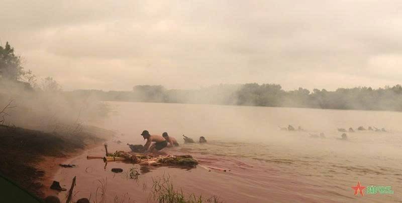 Cảnh quay tại sông Thạch Hãn, Quảng Trị