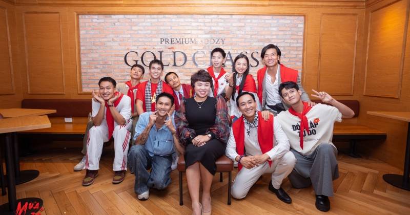 Bộ phim đến gần với khán giả hơn qua những buổi cinetour với nhiều chia sẻ từ dàn diễn viên chính