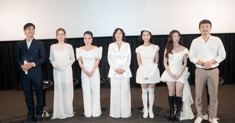 Hồng Đào và Việt Hương chia sẻ mình đã có những nhân vật mới, hoàn toàn không lặp lại nhân vật của Chị Dâu