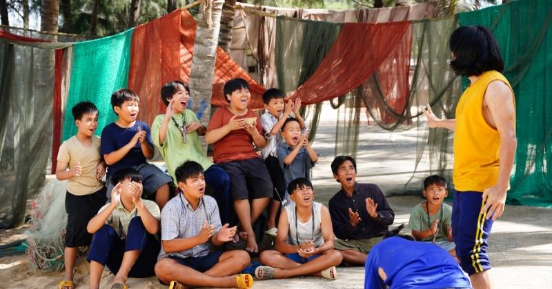 Phim thuộc thể loại hành động - hài