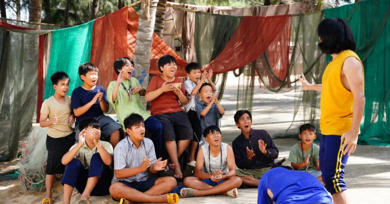 Phim thuộc thể loại hành động - hài