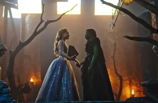 Hình ảnh vẫn lung linh nhưng âm nhạc có phần nhẹ đô hơn phần 1