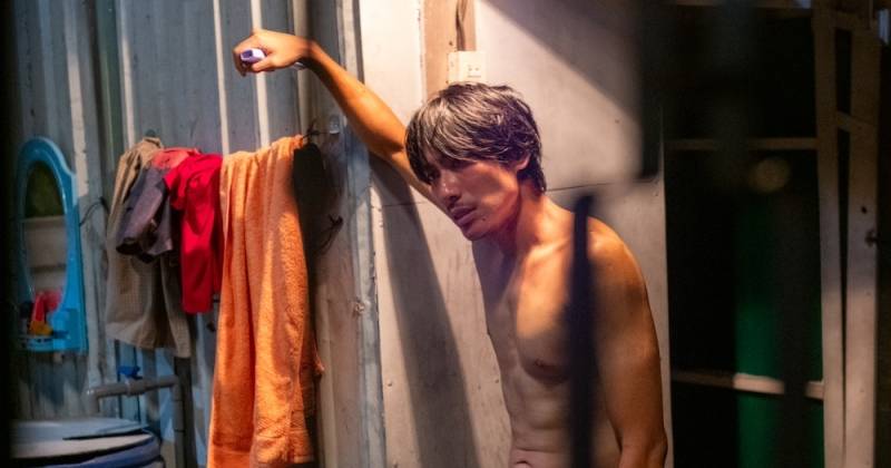 Trăn trở của Kiều Minh Tuấn và Hạo Khang trong Con Kể Ba Nghe là khoảng cách thế hệ giữa hai cha con