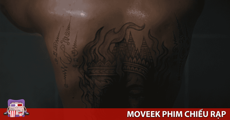 Ch&iacute; sở hữu một h&igrave;nh xăm lớn b&iacute; ẩn