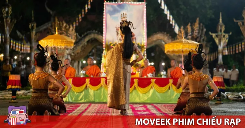 Điệu m&uacute;a truyền thống của người Khmer cũng được lồng gh&eacute;p trong phim