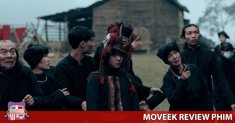 Cùng hành xử kỳ lạ của cô con gái Lua khiến gia đình này càng gần hơn với tin đồn