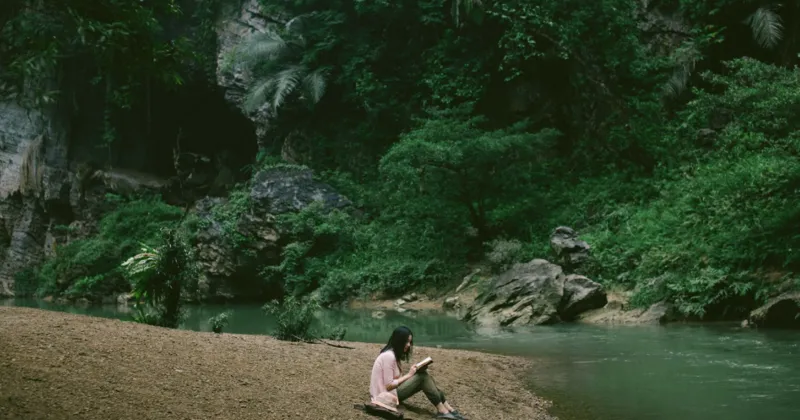 Thung lũng Tổ Mộ l&agrave; nơi An t&igrave;m thấy cuốn nhật k&yacute; của H&ugrave;ng.
