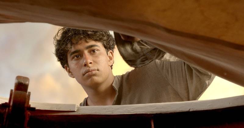 Diễn viên trẻ Suraj Sharman vào vai Pi. Ảnh: Fox.