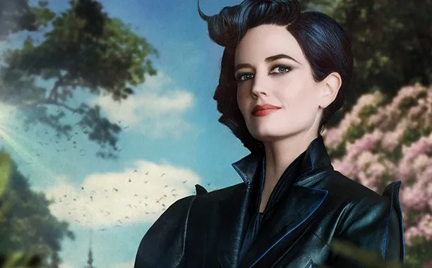 Eva Green đầy nhân hậu trong Mái Ấm Lạ Kỳ Của Cô Peregrine