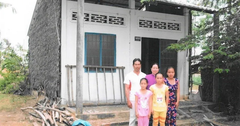 Gia cảnh khốn khó của gia đình bé Kiều.