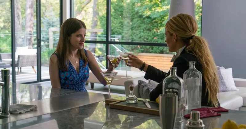 Tình bạn bất thường giữa Emily và Stephanie (Trailer)
