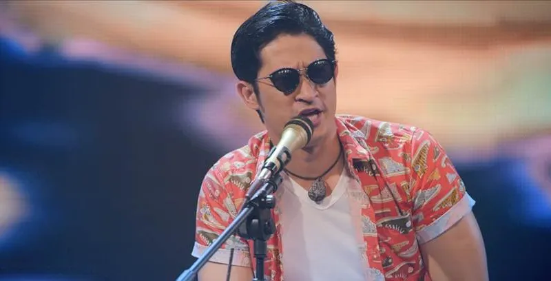 Sự cool ngầu đầy h&agrave;i hước của Huy Kh&aacute;nh