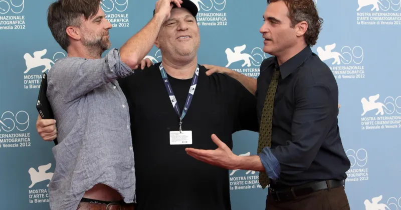 Paul Thomas Anderson (trái) và Joaquin Phoenix (phải) của The Master