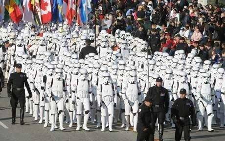 Diễu hành trong trang phục Stormtrooper ở Mỹ.