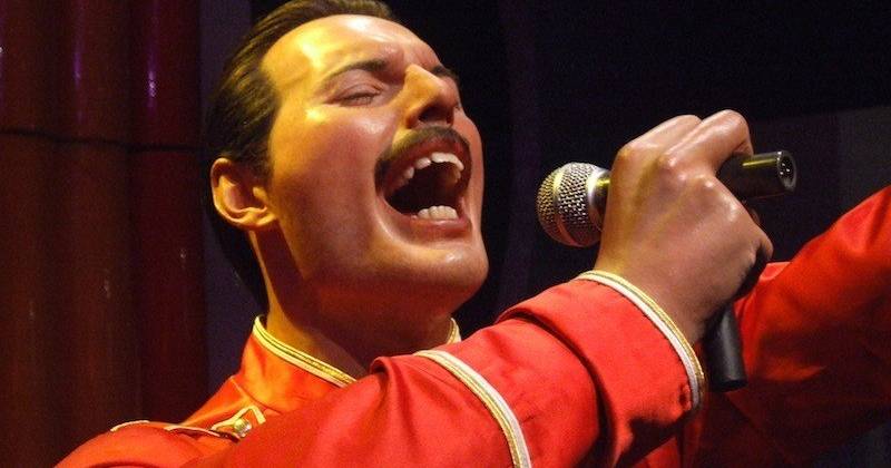 Huyền thoại Freddie Mercury