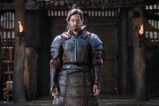 Yang Manchun (Jo In Sung) - bức tường thành vững chắc của người Gorgyreo. Nguồn: IMDb