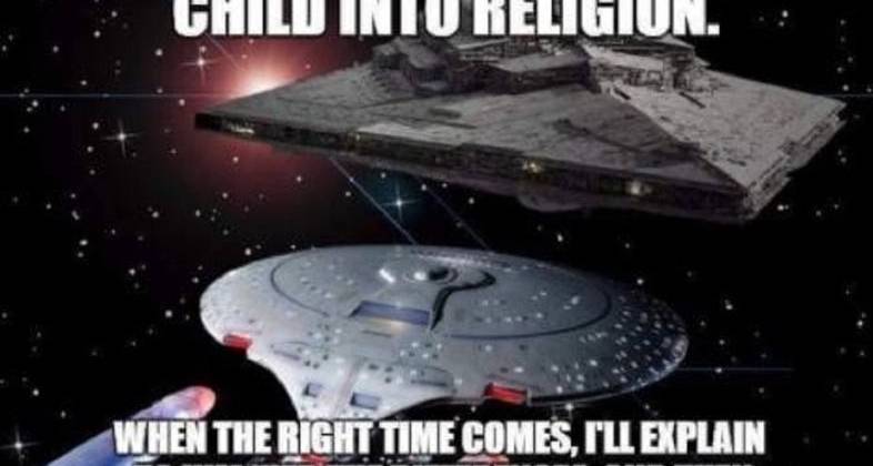 Tôi sẽ không ép con mình vào một tín ngưỡng, tôn giáo nào cả. Khi thời khắc đã điểm, tôi sẽ giải thích cho nó nghe những khác biệt và nó được quyền chọn lựa giữa Star Wars và Star Trek