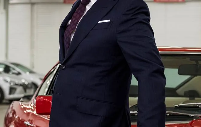 Qu&yacute; &ocirc;ng Johnny English &ldquo;h&agrave;o hoa&rdquo; v&agrave; &ldquo;phong nh&atilde;&rdquo; sẽ tiếp tục được thủ vai bởi &ldquo;vua h&agrave;i&rdquo; Rowan Atkinson