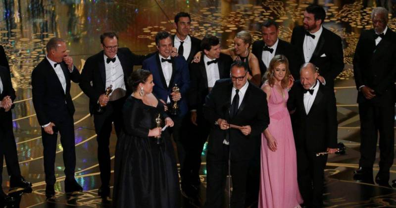 Đoàn làm phim được vinh danh trong đêm trao giải Oscar lần thứ 88.