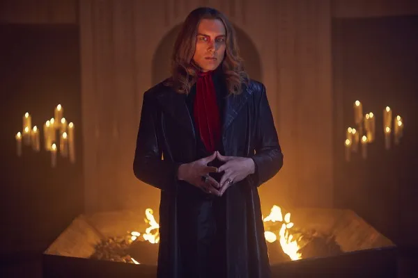 Cody Fern vai Michael Langdon – đứa trẻ quỷ quái từ mùa 1 (FX)