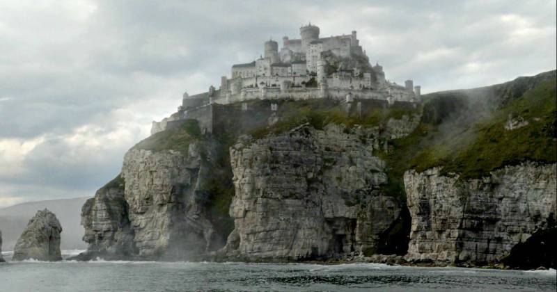 Lâu đài Casterly Rock.