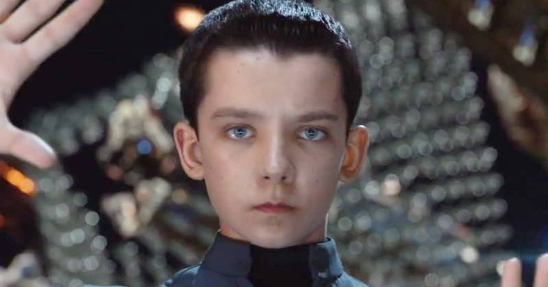 Asa Butterfield trong Ender's Game