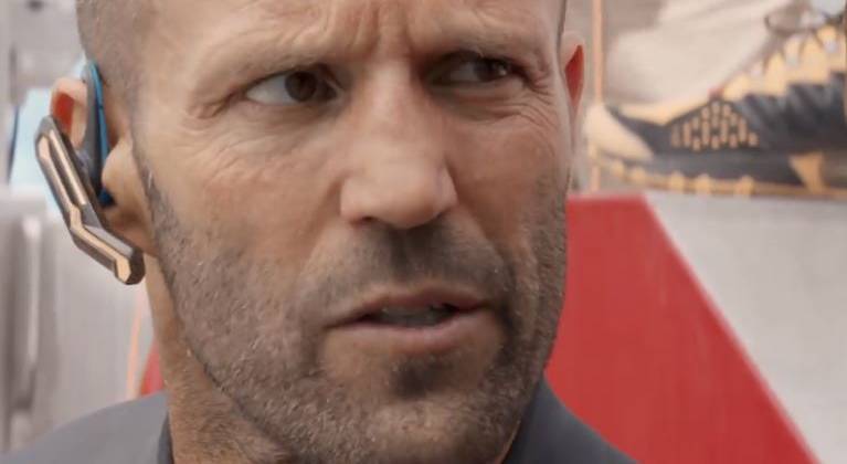Jason Statham sẽ trở thành anh hùng giải cứu mọi người trong Cá Mập Siêu Bạo Chúa
