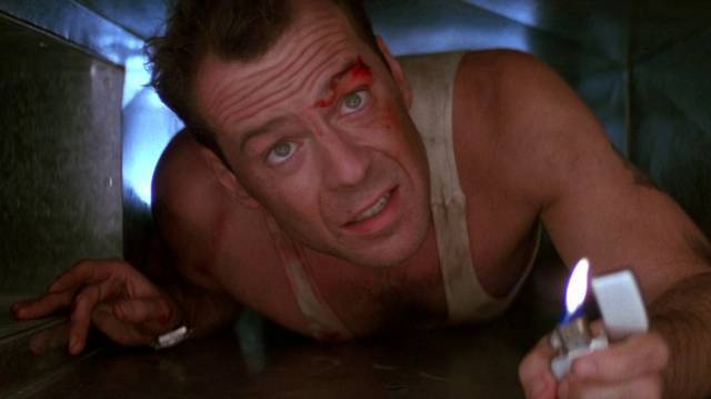 Bruce Willis thủ vai John McClane trong loạt phim Die Hard (Empire)