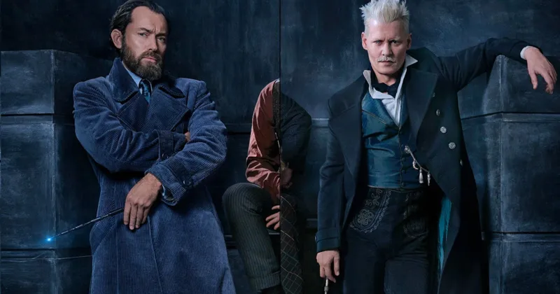 Dumberdore (Jude Law) và Grindelwald (Johnny Depp). (GeekTyrant)