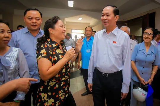 Chủ tịch nước Trần Đại Quang trong một lần tiếp x&uacute;c cử tri TP HCM hồi th&aacute;ng 6-2018.  Nguồn ảnh: Người Lao Động.