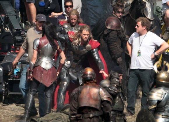 Đây sẽ là lần thứ 3 Thor vung lưỡi búa sấm sét của mình sau lần thứ nhất trong Thor và lần thứ 2 trong The Avengers.