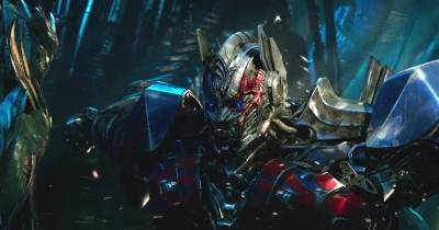 Đấng Tạo Hóa lộ diện trong trailer mới của Transformers 5