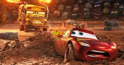 Mini Series live action Cars 3 tái hiện những chiếc xe đua qua hình ảnh các vận động viên