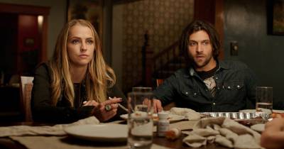 Lights Out – Tắt đèn chưa đủ lâu!