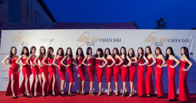 Điệp Vụ Chân Dài chính thức đổ bộ rạp chiếu