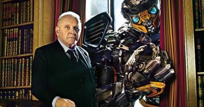 Sir Anthony Hopkins chia sẻ về Transformers: The Last Knight