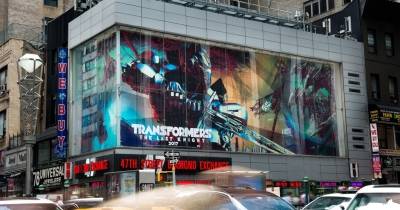 Promo chính thức của Transformers The Last Knight