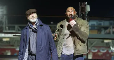 "Drax" Dave Bautista "hiện hình" trong Trận Bóng Kinh Hoàng