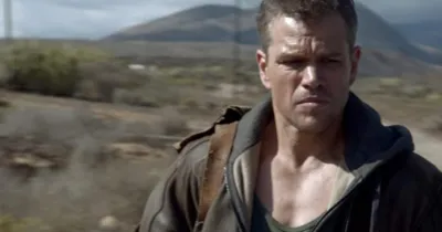 Jason Bourne trở lại với trailer nghẹt thở