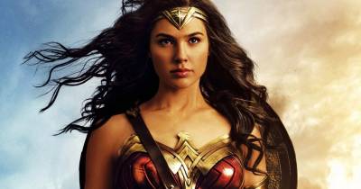 Đạo diễn Zack Snyder so sánh Wonder Woman với Batman V Superman