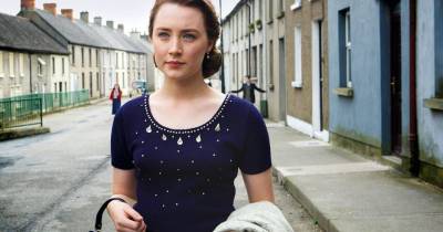 Brooklyn – Phim ảnh bước ra từ truyện trung thành nhất